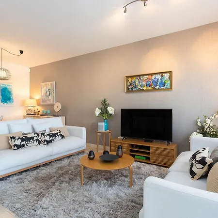 Hoyo 19 Luxury Apartamento Estepona