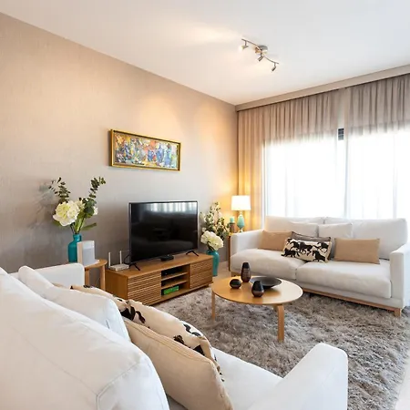 Hoyo 19 Apartment., Padierna エステポナ