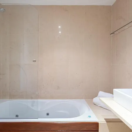 Hoyo 19 Apartment., Padierna Apartment Estepona